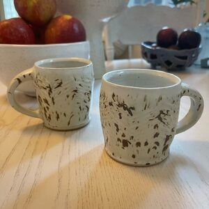 Speckled Cream Ceramic Mugs